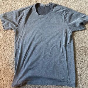 Lululemon Mens Metal Vent T-Shirt size medium